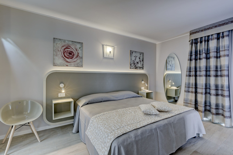 Bedroom 3, Parc Hotel Germano Suites, Verona