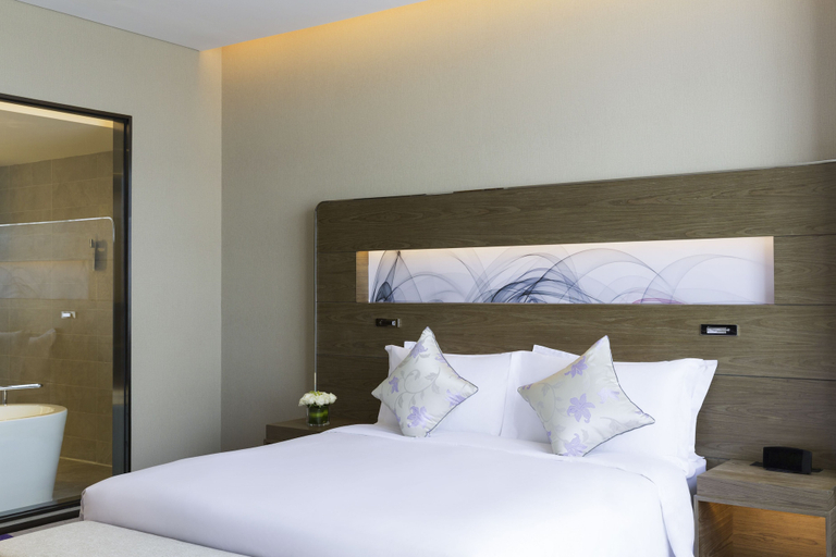 Bedroom 3, Novotel Rizhao Suning, Rizhao