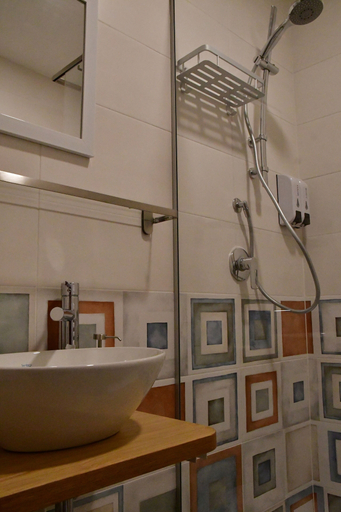 Bathroom 4, Casa Cifali, Messina