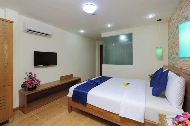 Bedroom 8