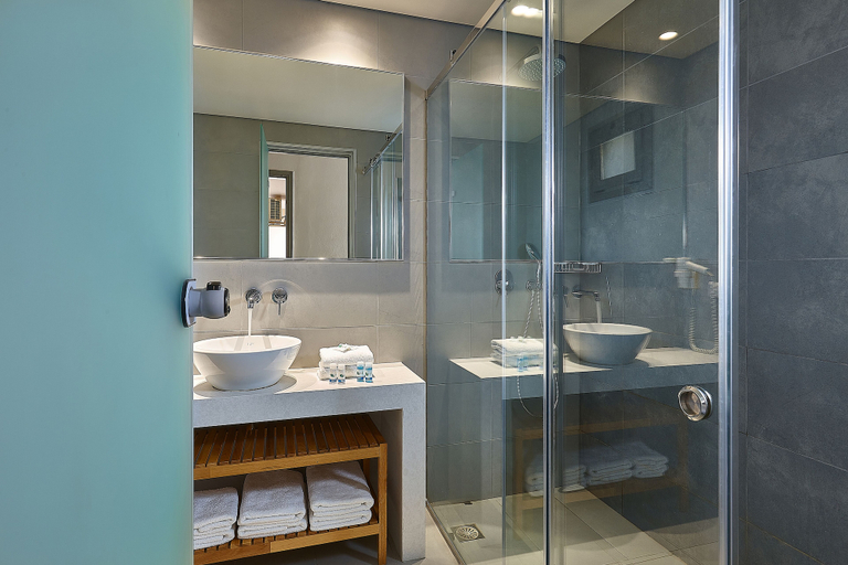 Bathroom 5, Castello Village Resort, Crete