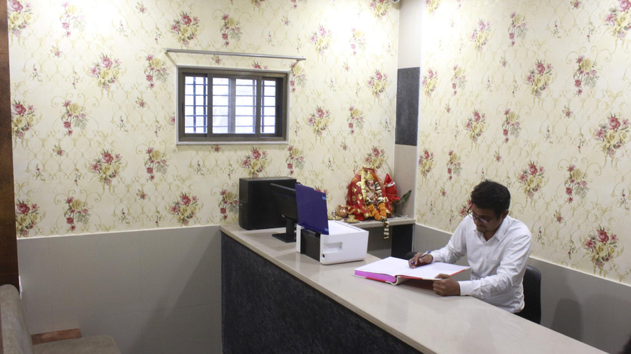 Others 4, Hotel Kings Inn, Raipur