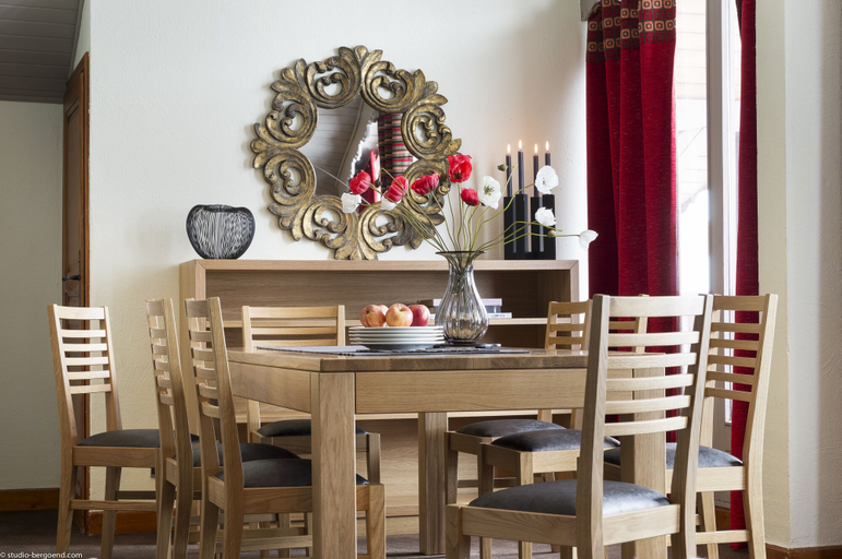 Others 5, Residence Village Montana, Savoie