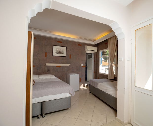 Bedroom 4, Foca Ensar Hotel, Foça