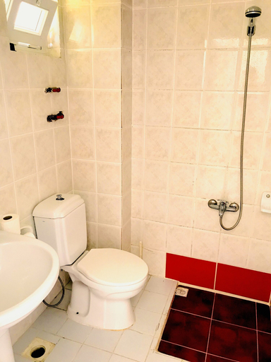 Bathroom, Camyuva Motel, Kemer