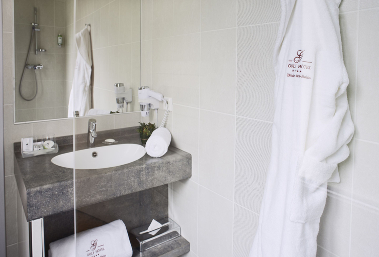 Bathroom 3, Golf Hôtel, Savoie