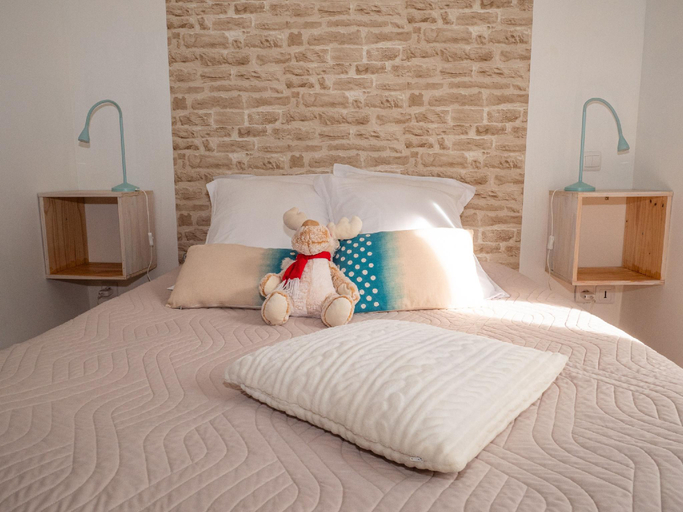 Bedroom 2, Gite de Sylvie, Ariège