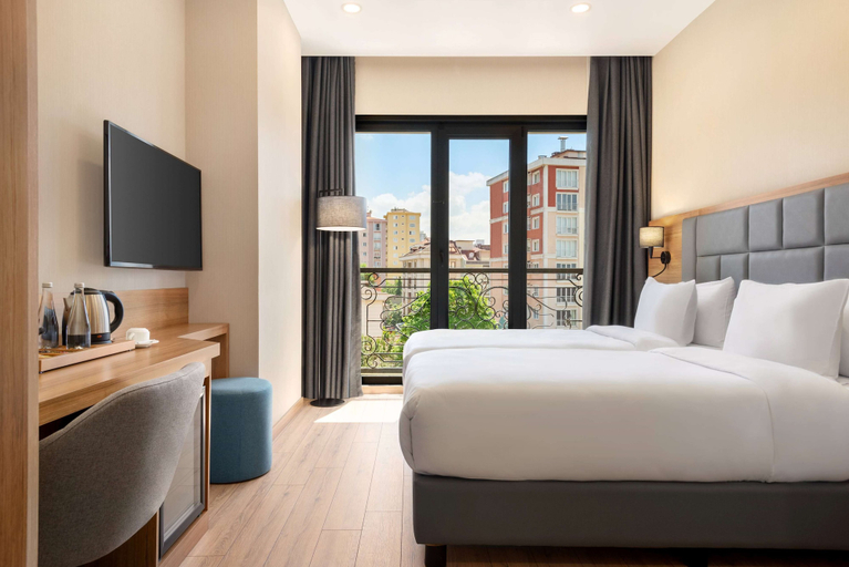 Bedroom 2, Tryp by Wyndham Istanbul Atasehir, Maltepe