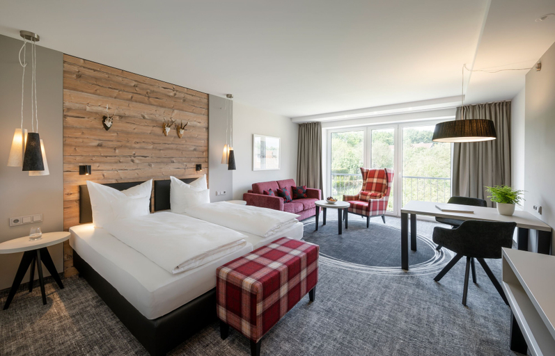 Bedroom 3, Köhlers Forsthaus Wellness & Genuss Hotel, Aurich