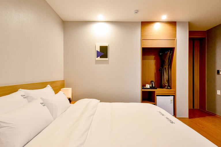 Bedroom 4, BLANC Business Hotel, Gangseo
