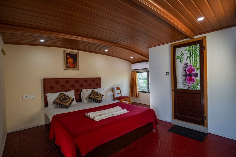 Bedroom 4, Coco HouseBoat, Alappuzha