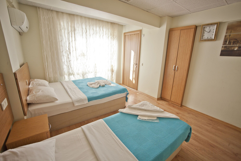 Bedroom 4, İstanbul Dede Hotel, Avcılar
