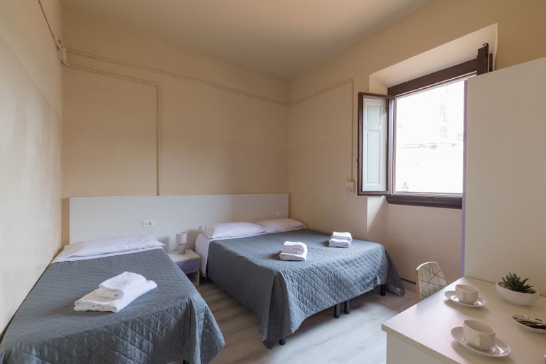 Bedroom 5, Ostello 7 Santi, Florence