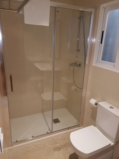 Bathroom 4, Apartamentos El Castell, Alicante