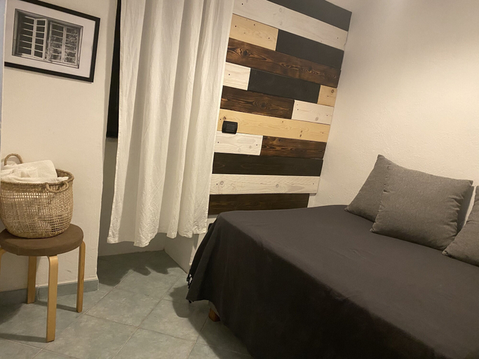 Bedroom 4, Black Market Hotel, Napoli