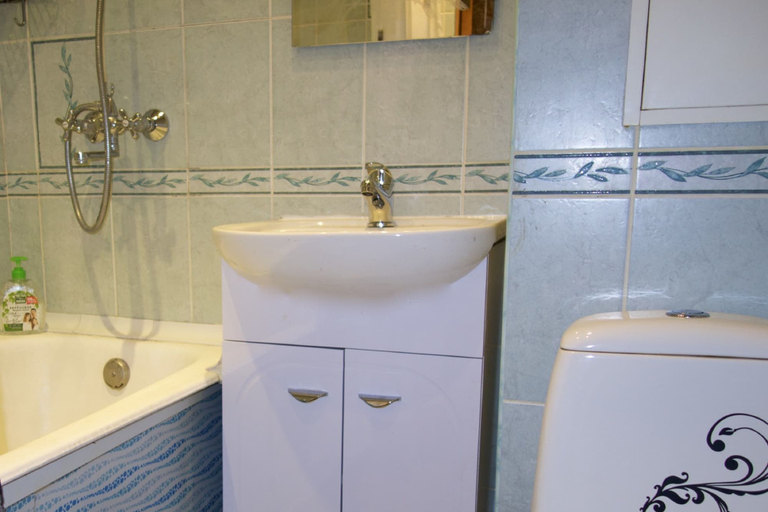 Bathroom, LUXKV Apartment on Moldavskaya, Western