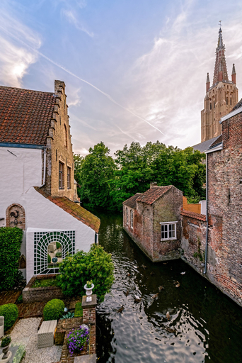 Exterior & Views 2, Canalside House - Luxury Guesthouse, West-Vlaanderen