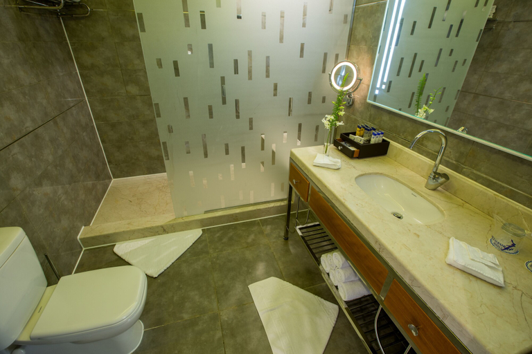 Bathroom 5, Pickalbatros Aqua Blu Sharm El Sheikh, Sharm el-Sheikh