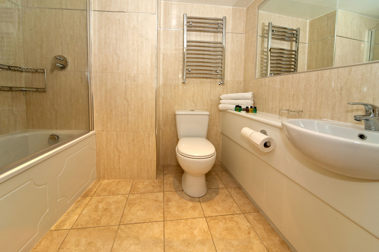 Bathroom 4, Riverside Hotel, Cumbria