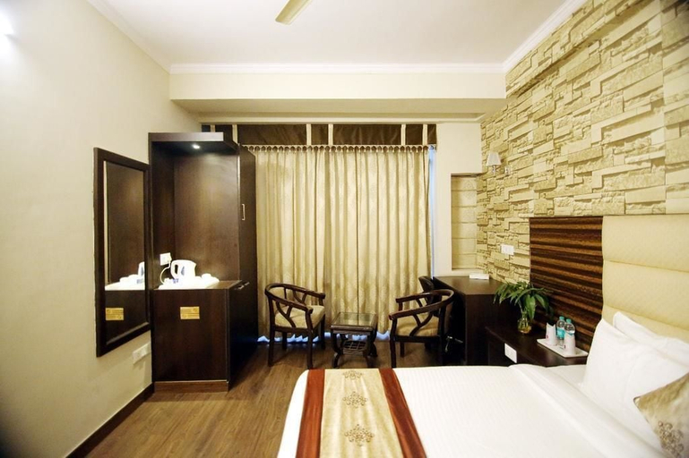 Bedroom 3, Rousha Inn, Gautam Buddha Nagar