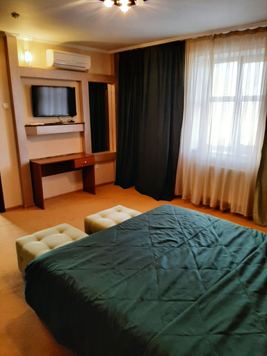 Bedroom 2, Stara Vezha Hotel, Boryspil's'ka