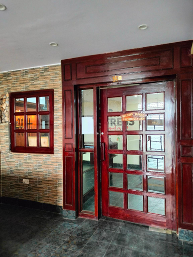 5, The President Hotel, Lucknow