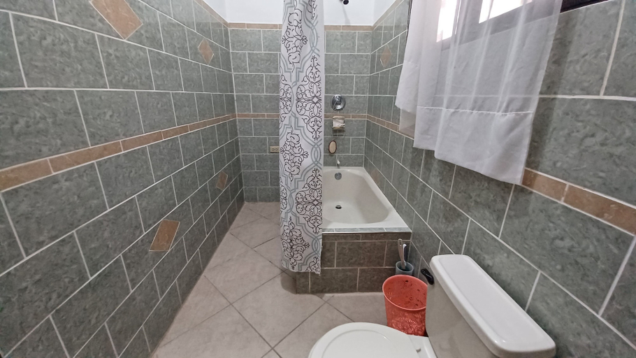 Bathroom, the view 360 hotel, Comayagua