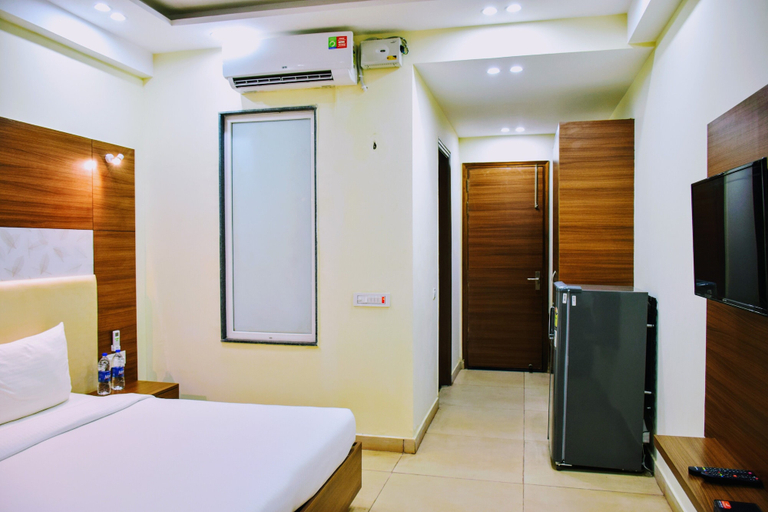 Bedroom 2, When In Gurgaon - Service Apartments, Opp Artemis Hospital, Gurgaon