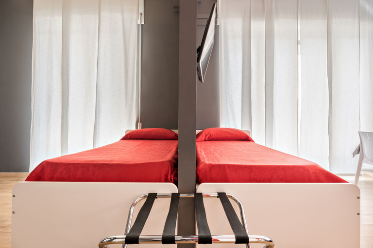 Bedroom 3, Affittacamere Myhome, La Spezia