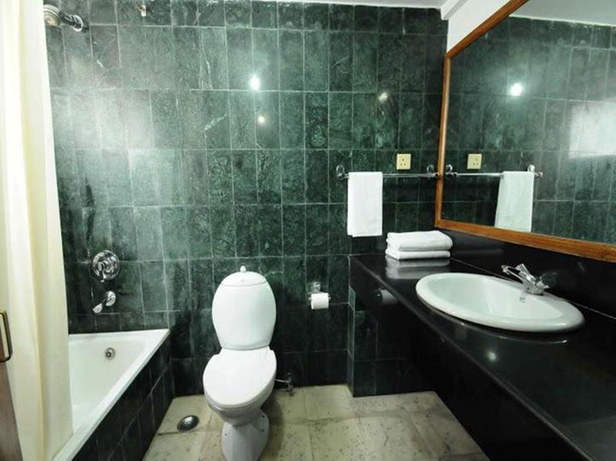 Bathroom 2, Hotel Clarion Jawalakhel, Bagmati