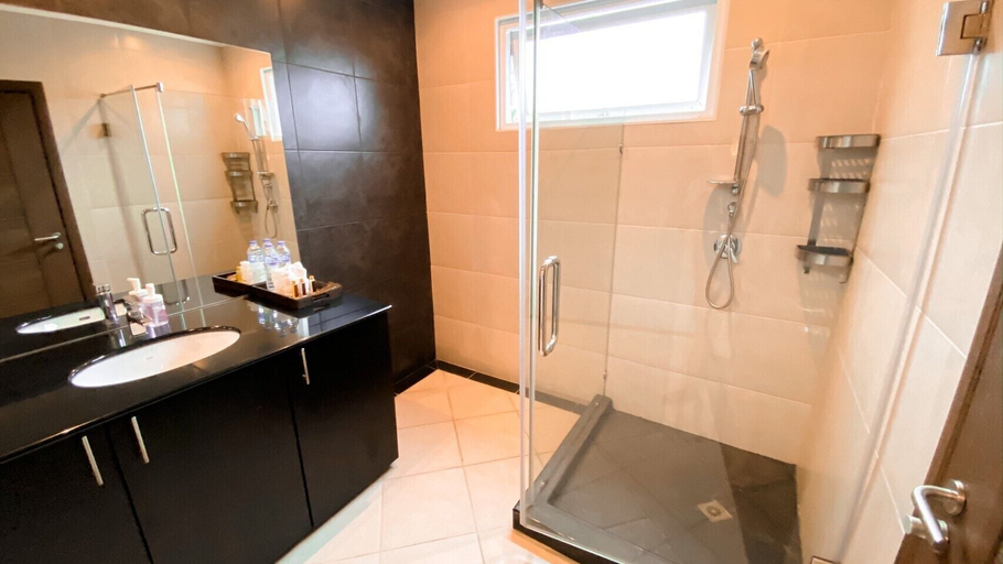 Bathroom 4, Hidden Palm Pool Villas, Pattaya