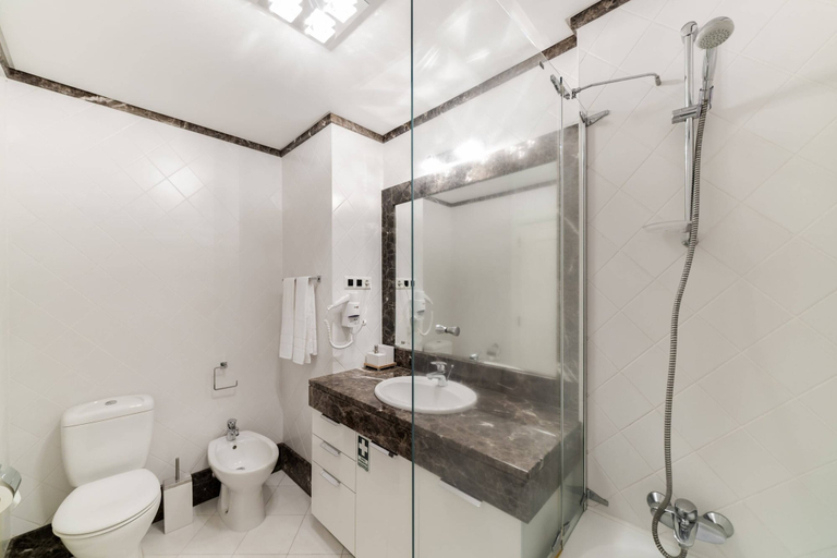 Bathroom, Vila Formosa I by An Island Apart, Funchal