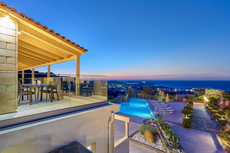 Others 5, Bright Family Apartment With Shared Pool RU, Crete