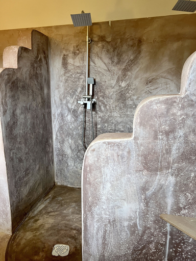 Bathroom 4, Bahati Villa, Kaskazini 'B'