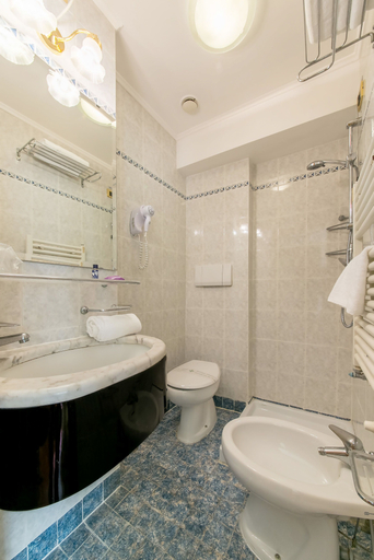 Bathroom 4, Pantalon Hotel, Venezia