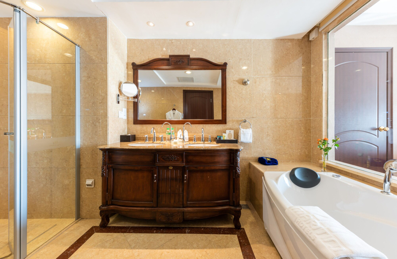 Bathroom 4, Country Garden Phoenix Hotels Shenyang Yuhong, Shenyang