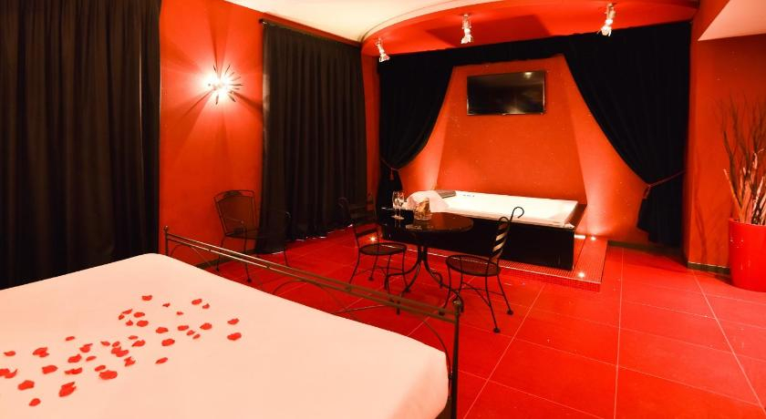 Bedroom 2, Sweet Motel, Bergamo