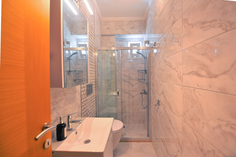 Bathroom 5, Ozgur City Residence, Fethiye