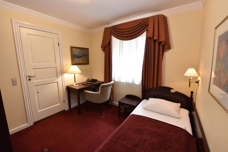 Bedroom 2, Hotel Amerika, Mariagerfjord