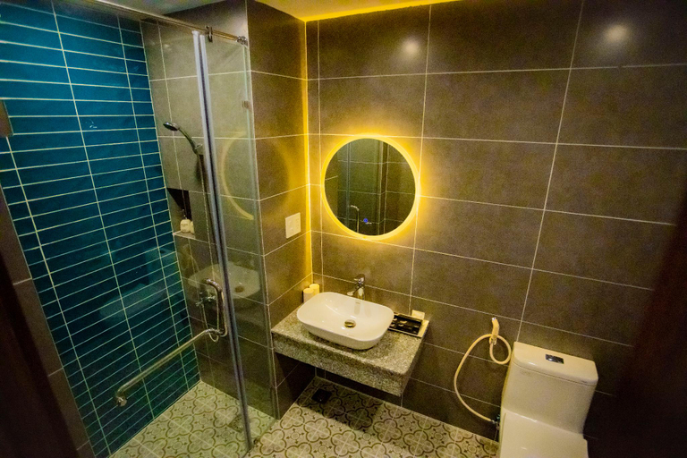 Bathroom, Suntrip Hotel Phu Quoc, Phú Quốc