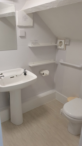 Bathroom 4, The Edward Hotel, Gloucestershire