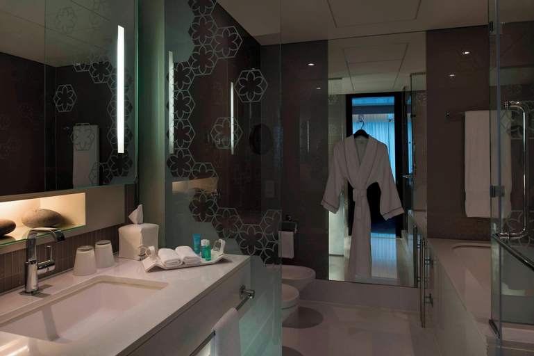 Bathroom 11