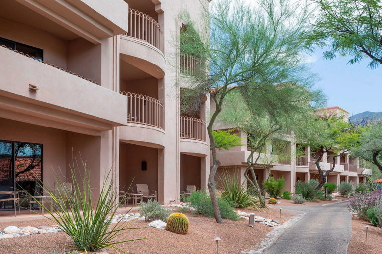 Exterior & Views 2, The Westin La Paloma Resort and Spa, Pima