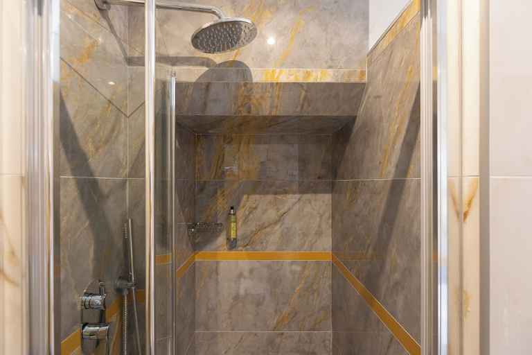 Bathroom 4, Rome To Stay, Rome