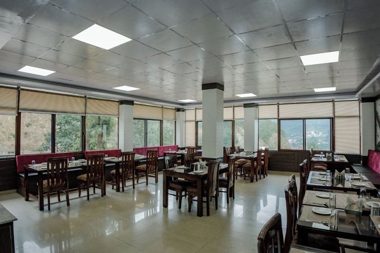 Food & Drinks 5, Hotel Falcon Crest, Solan