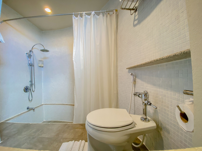 Bathroom 5, Sino House Phuket Hotel, Pulau Phuket