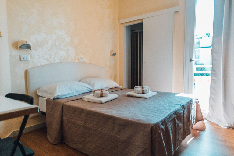 Bedroom 2, Hotel Morri's, Rimini