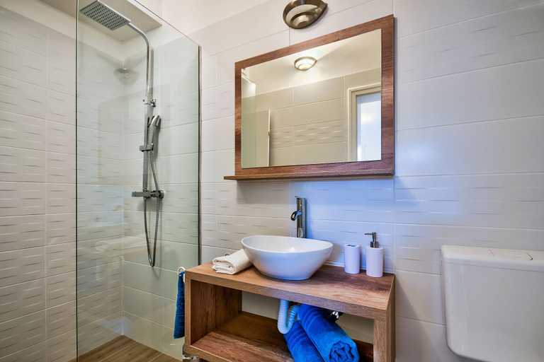 Bathroom 3, Modern Duplex Close to City Center- Free Parking, Zagreb