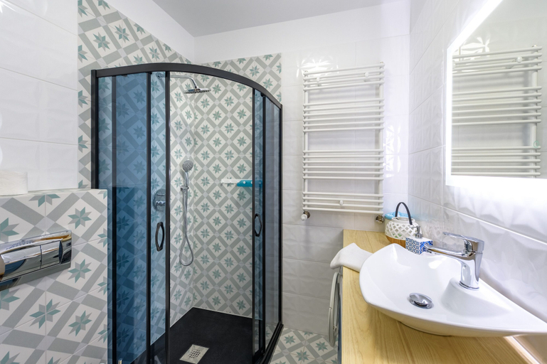 Bathroom, Podróżniczy z Sauną - Apartamenty 5d, Lubań