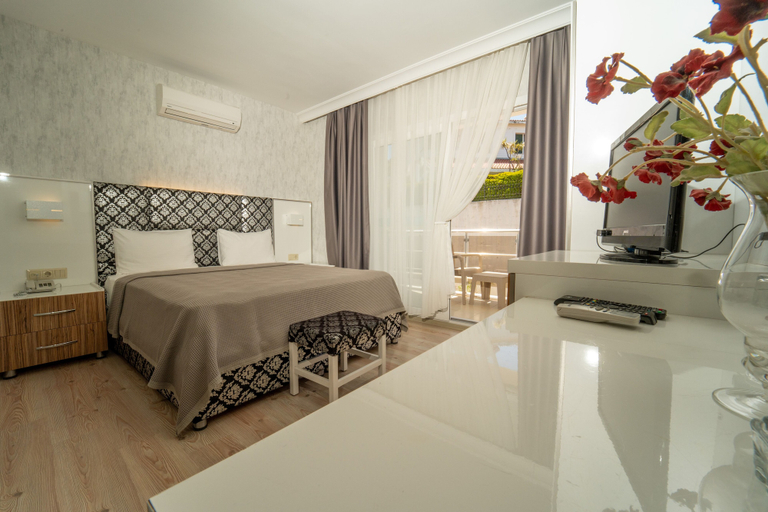 Bedroom 2, Twins Hotel, Çeşme
